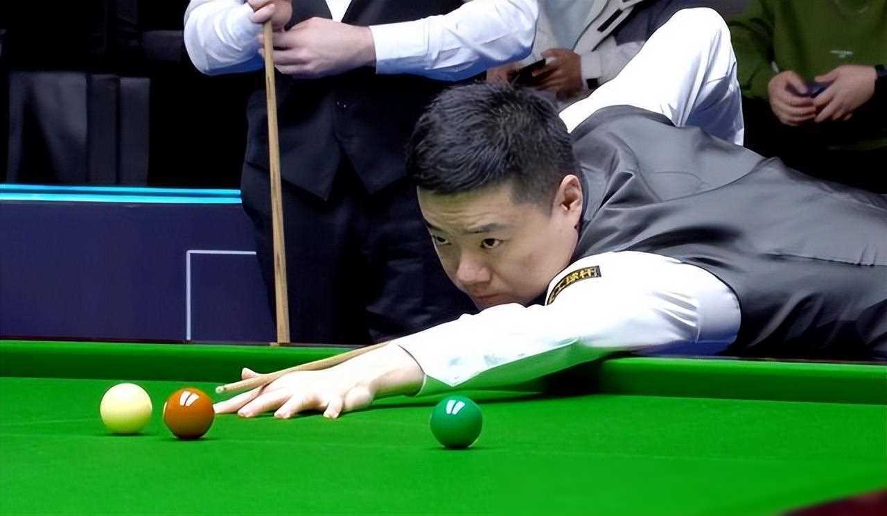 包含丁俊晖在比赛中受伤退赛，羽毛球队主帅表示担忧的词条-jiuyou