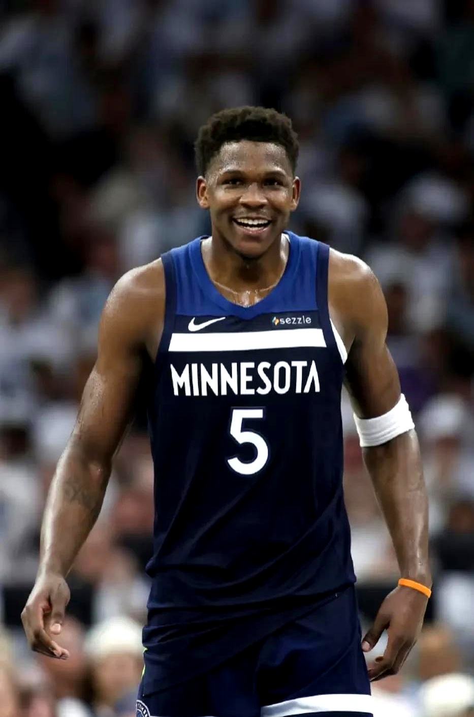 明尼苏达森林狼迎NBA常规赛关键赛，窗口期更衣室发声，目标明确，训练强度明显提升的简单介绍-九游娱乐